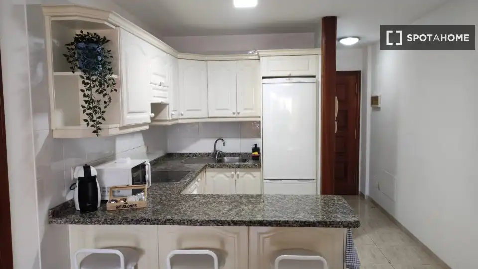 Habitación 81 m², Granadilla de Abona