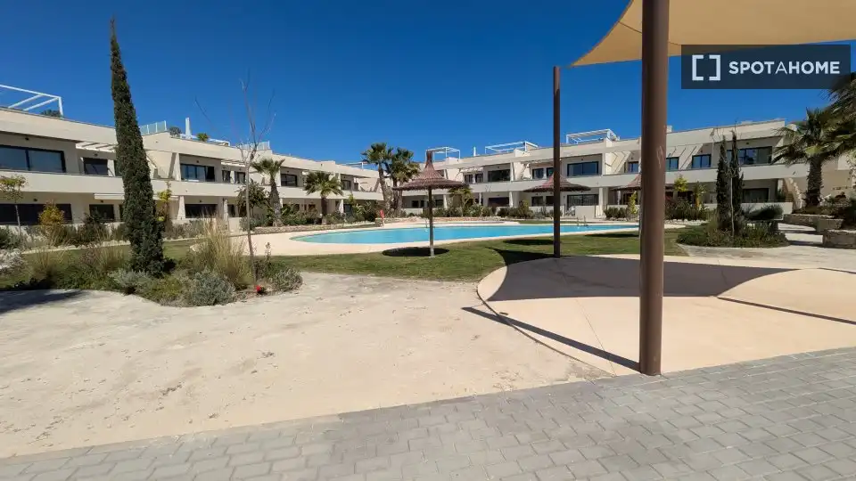 Habitación 127 m², Torrevieja