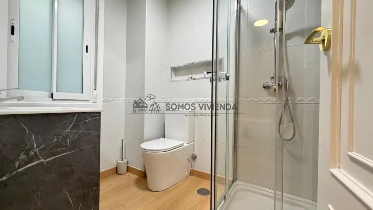 Piso de 82 m² en Ourense