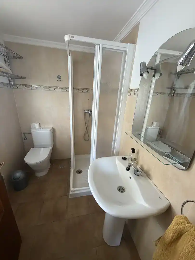 Habitación 70 m², Álora
