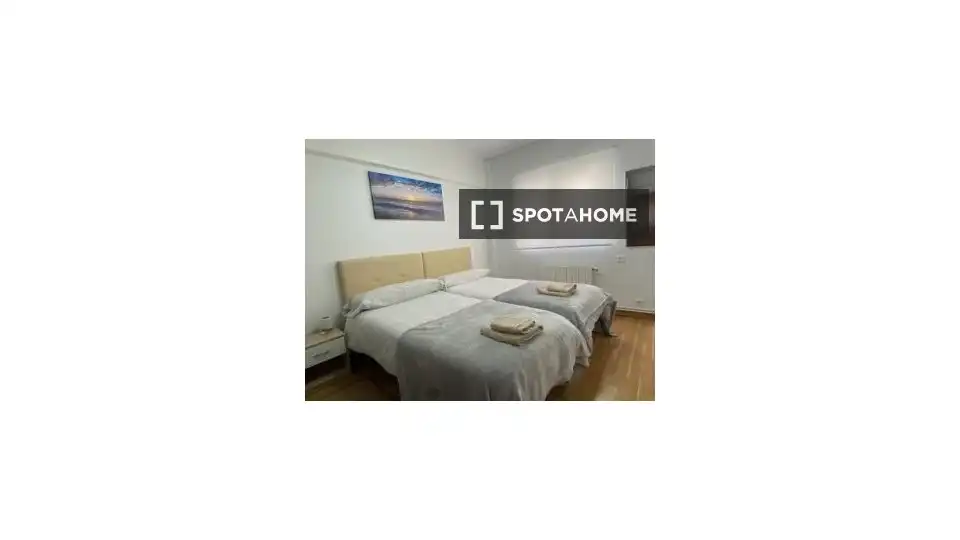 Habitación 81 m², Santander