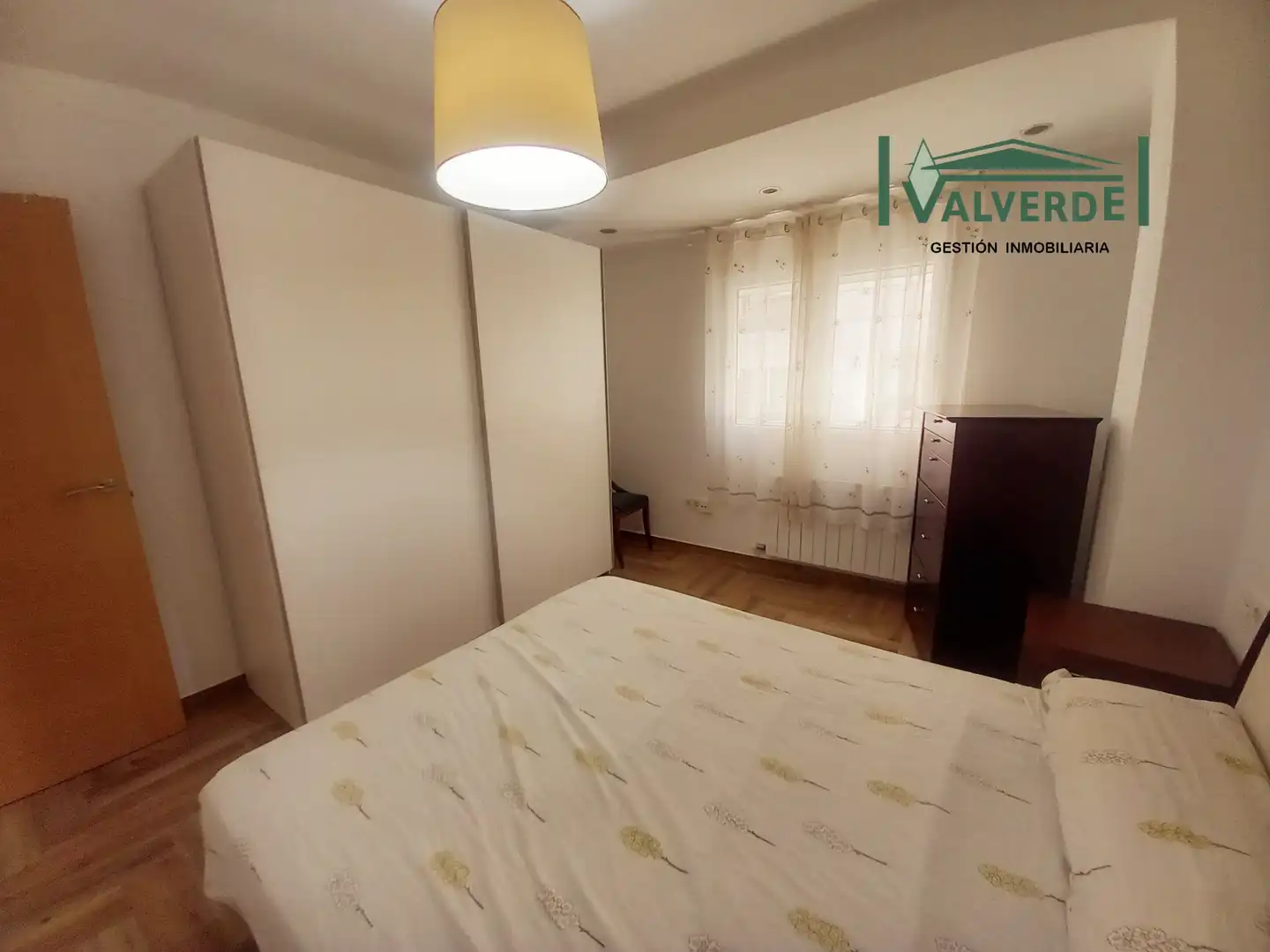 Piso de 85 m² en Granada