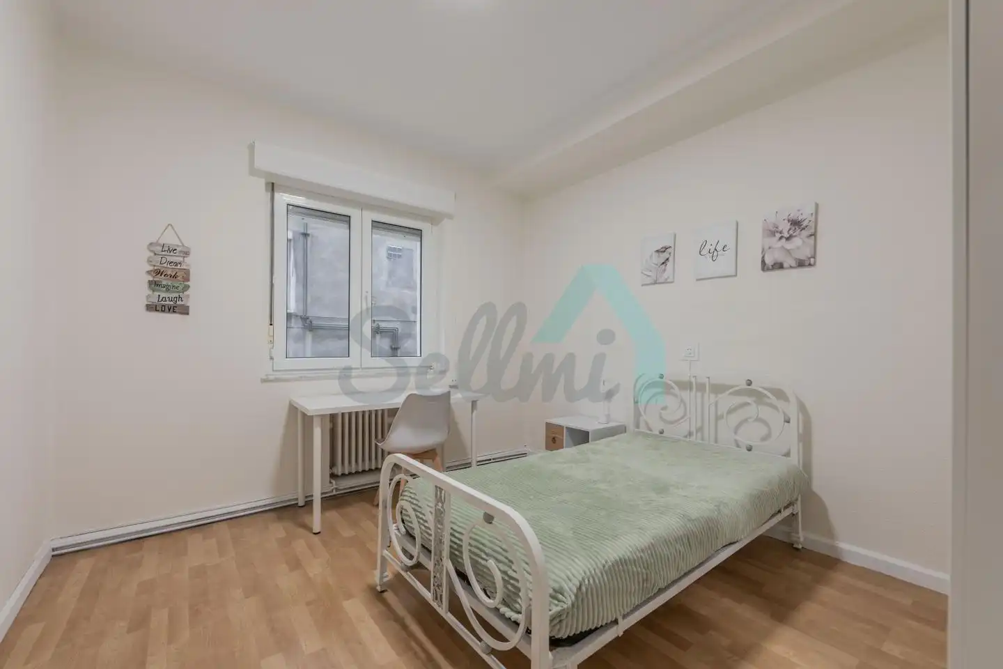 Habitación 83 m², Oviedo