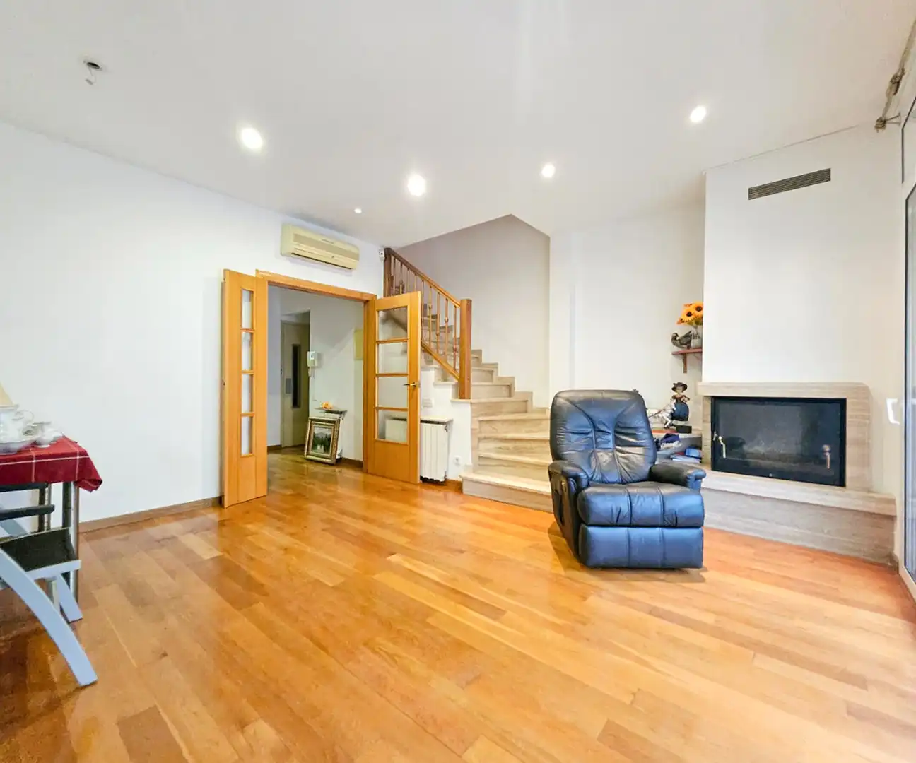 Casa de 273 m² en Badalona