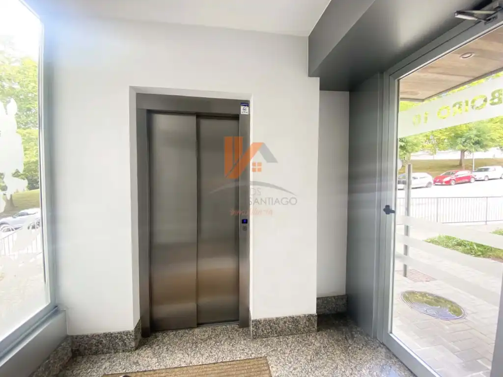 Piso de 85 m² en Santiago de Compostela