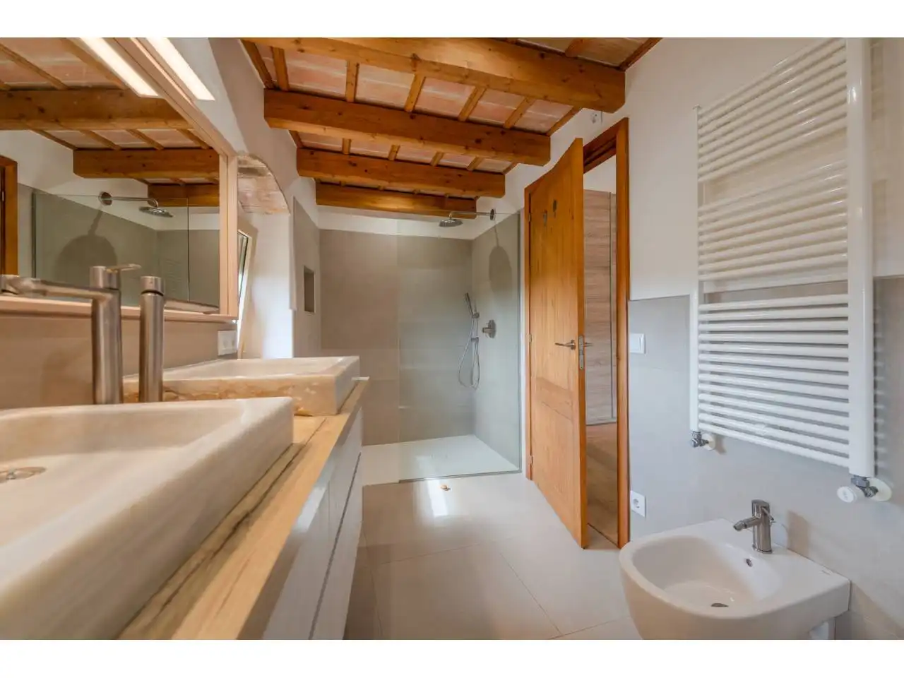 Casa de 282 m² a Garrigàs