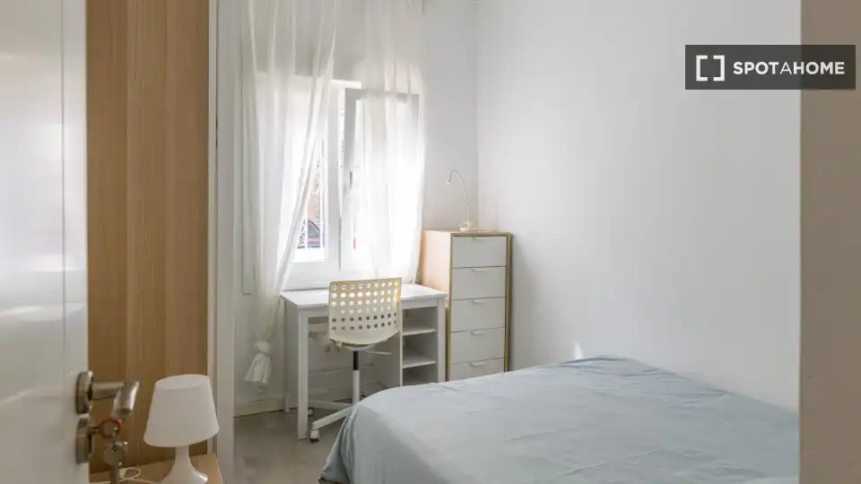 Habitación 63 m², Zaragoza