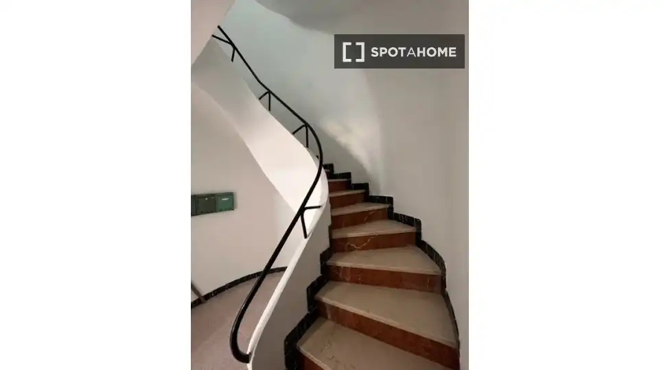 Habitación 104 m², Novelda