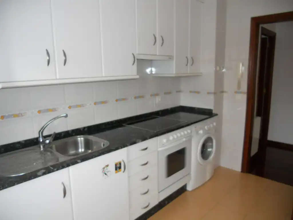 Piso de 100 m² en Santiago de Compostela