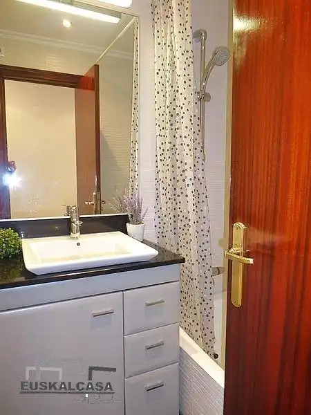 Piso de 98 m² en Bilbao