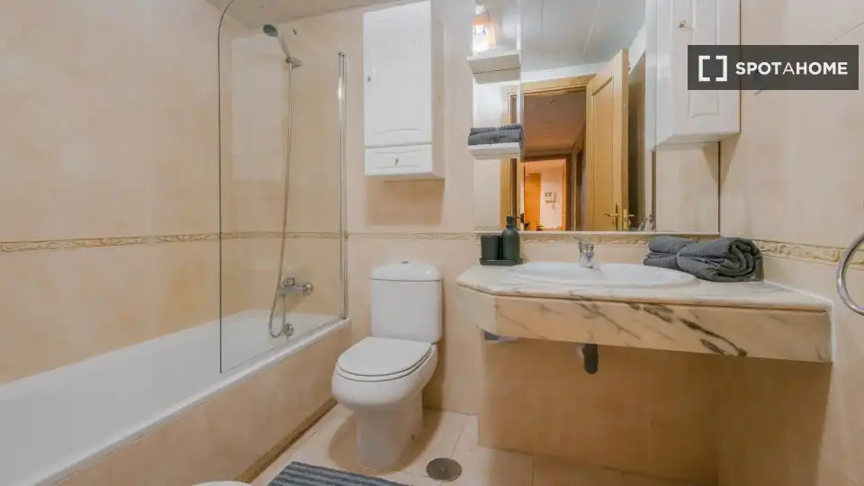 Habitació de lloguer, Madrid