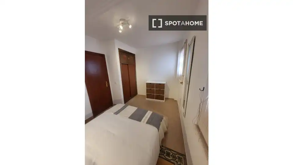 Habitación 58 m², Sevilla