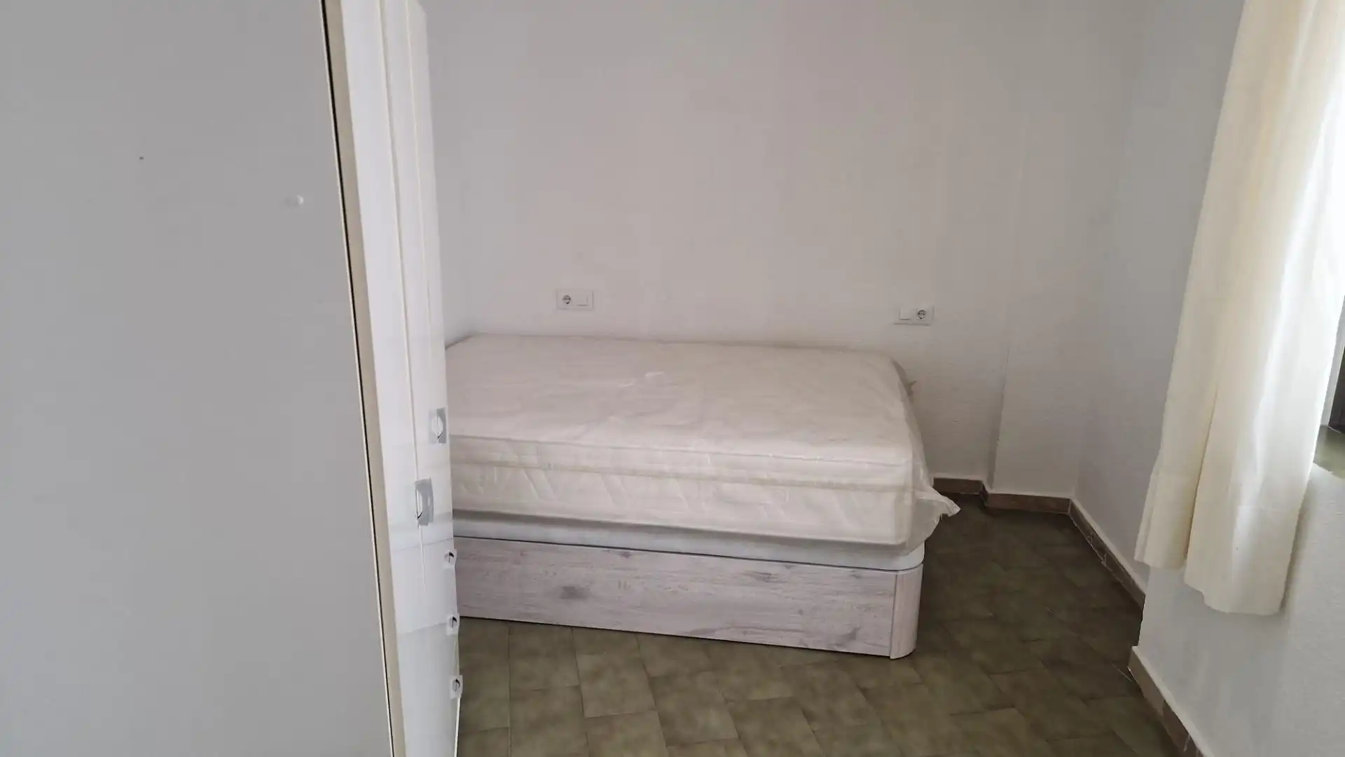 Pis de 60 m² a Còrdova