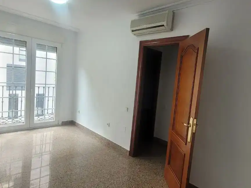 Piso de 140 m² en Almería