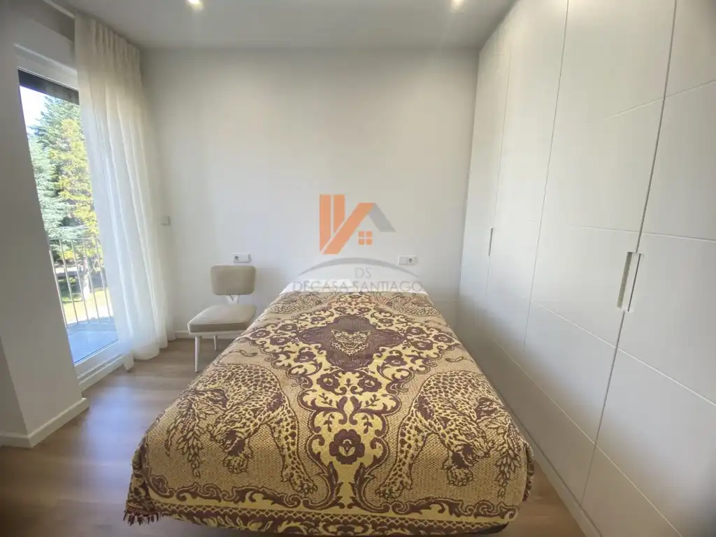 Piso de 111 m² en Santiago de Compostela