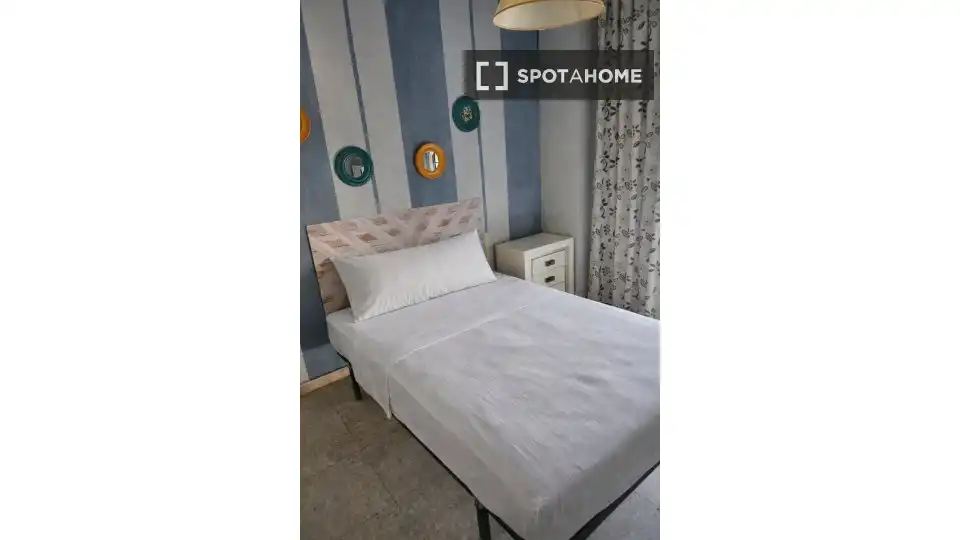 Habitación 138 m², Córdoba