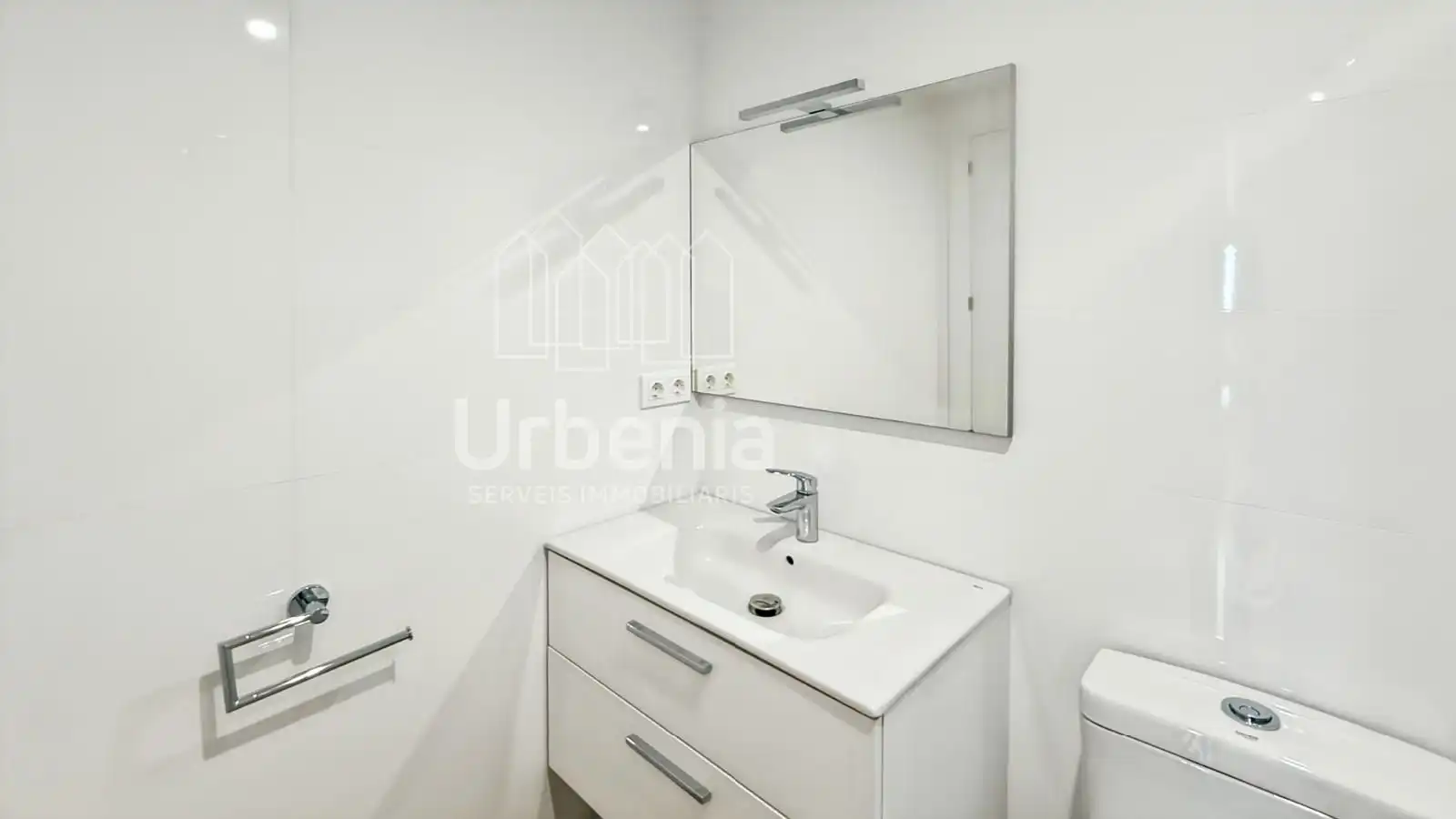 Piso de 100 m² en Badalona