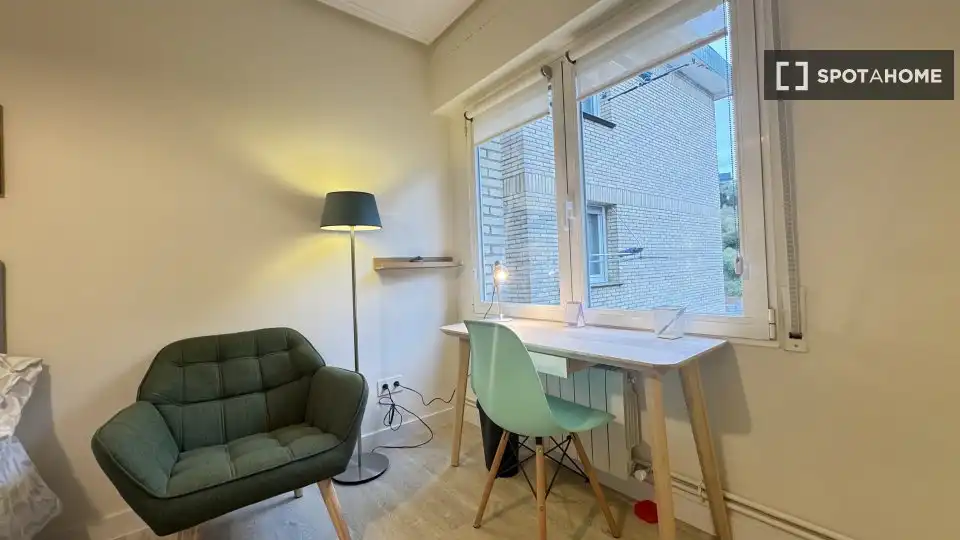 Habitación 104 m², Bilbao