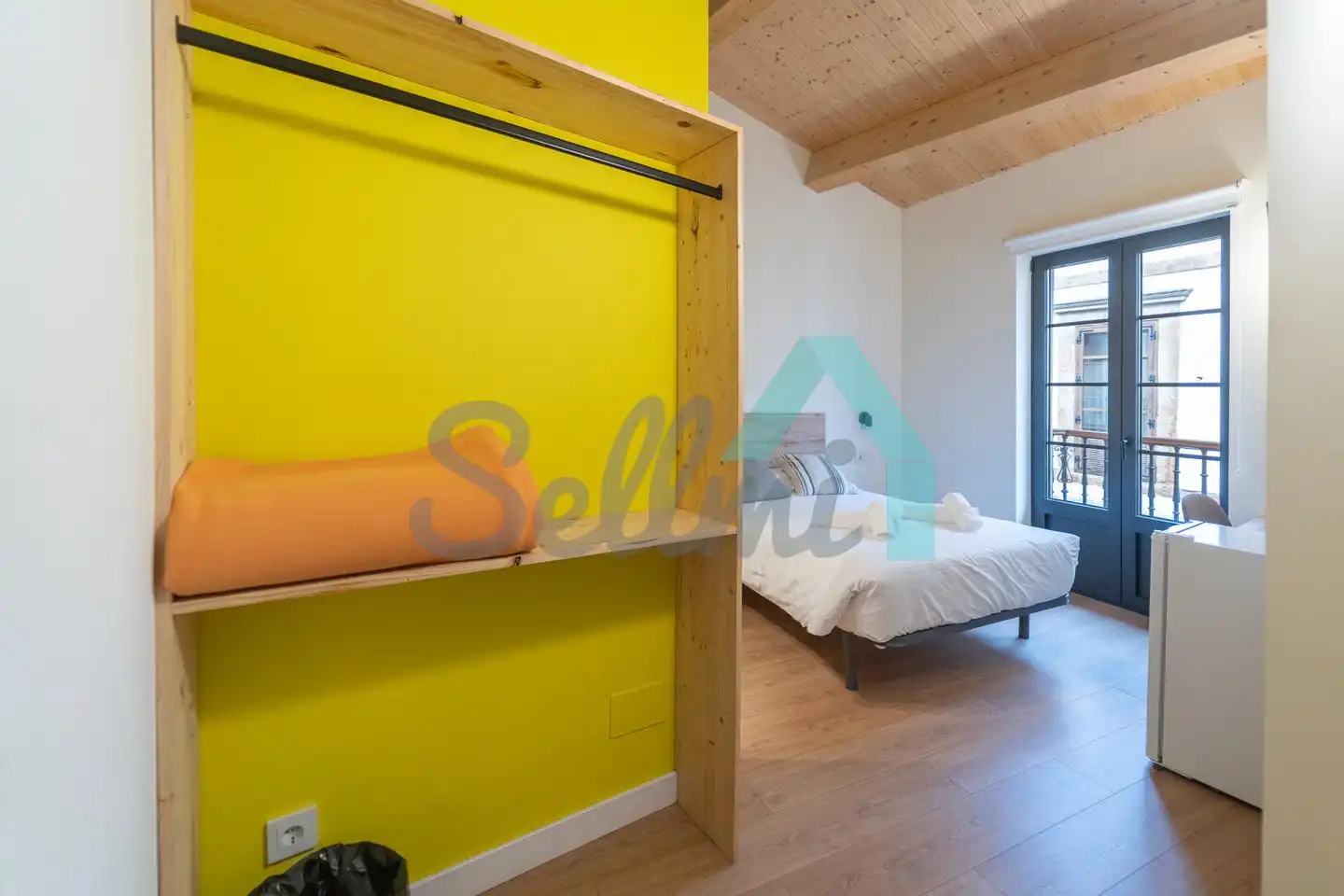 Habitación 16 m², Oviedo