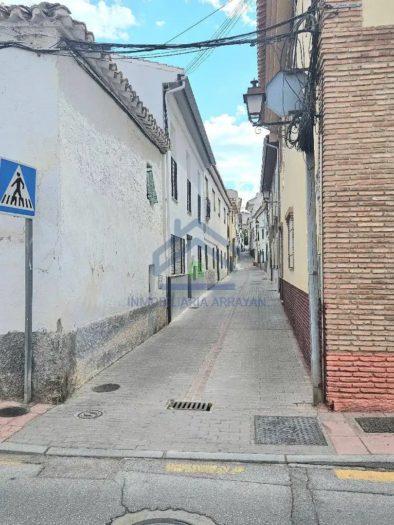 Casa de 120 m² a La Zubia