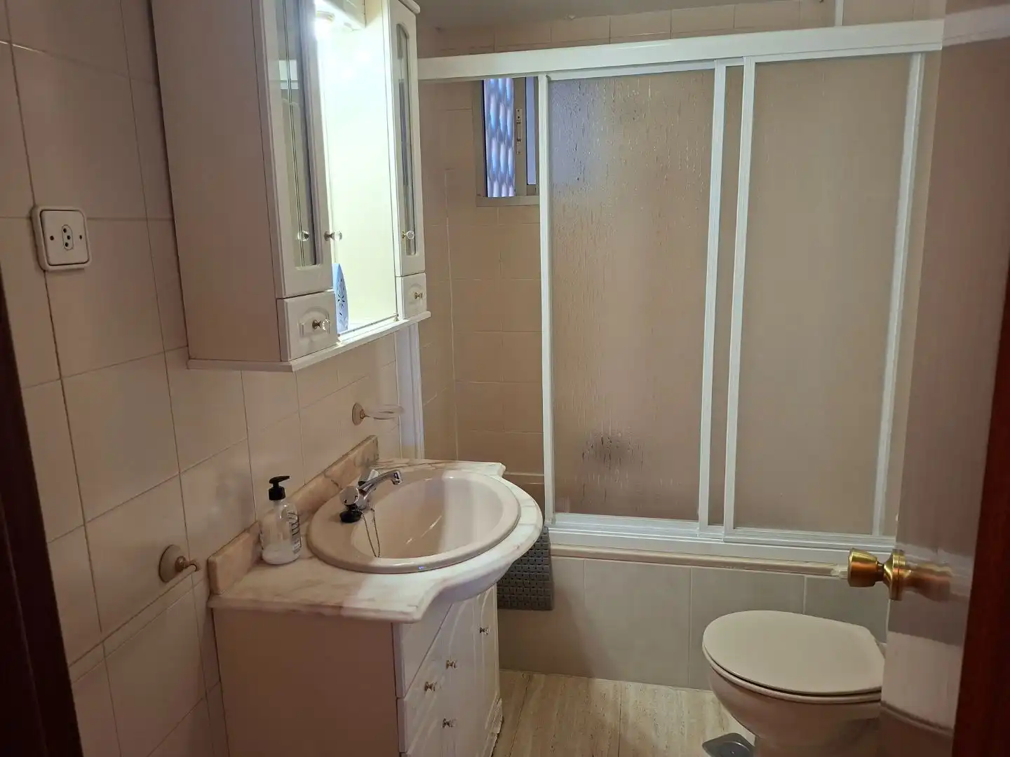 Quarto para alugar, Móstoles