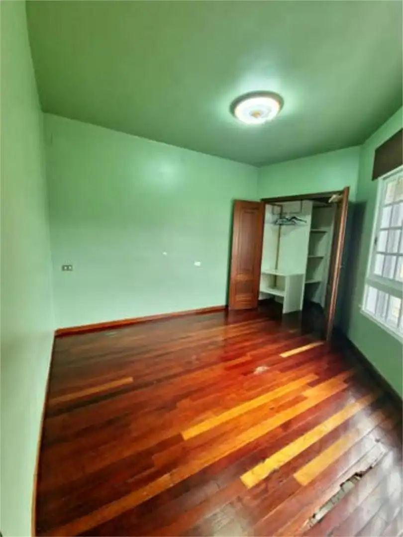 Pis de 100 m² a Pantón
