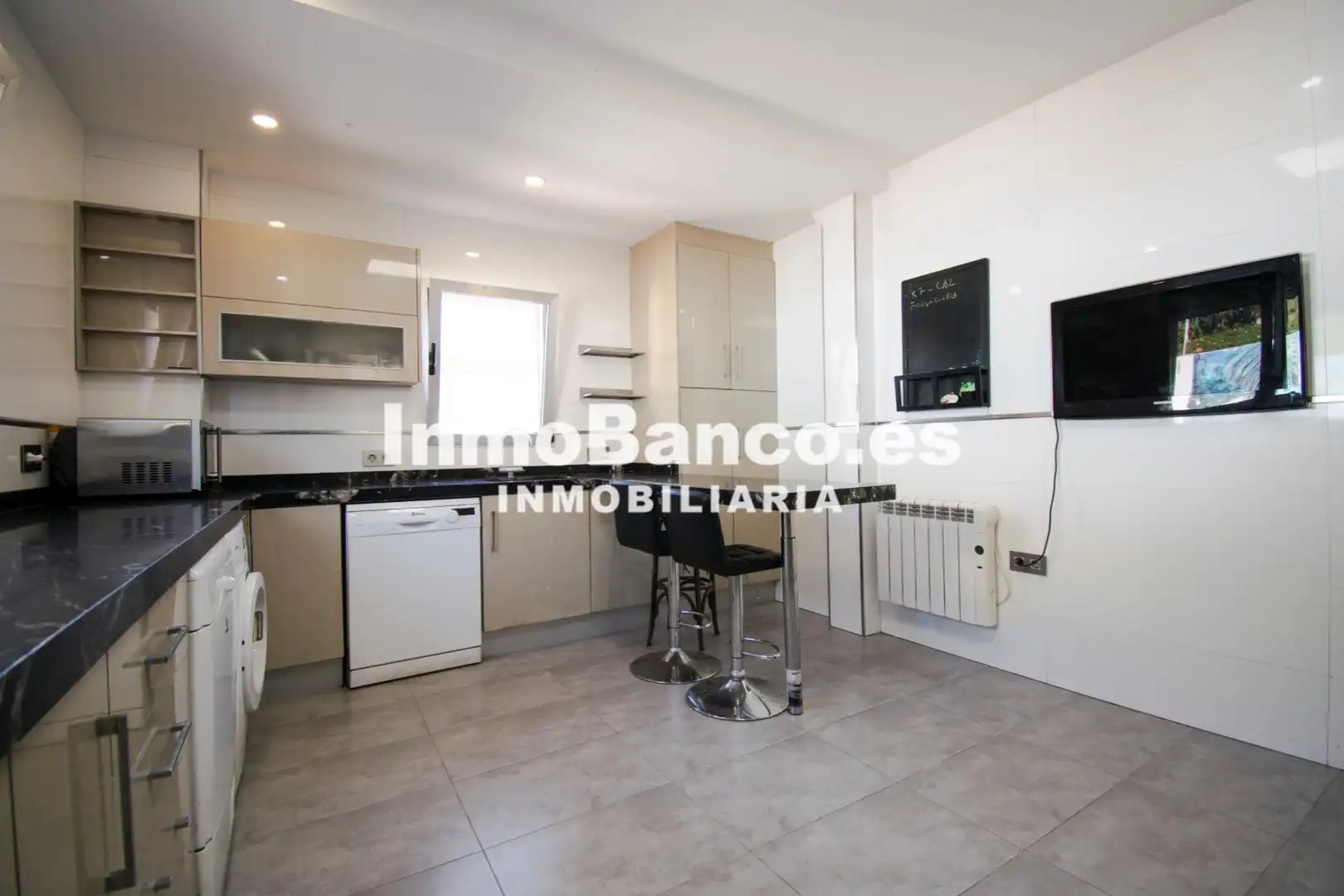 Casa de 411 m² a Torrent