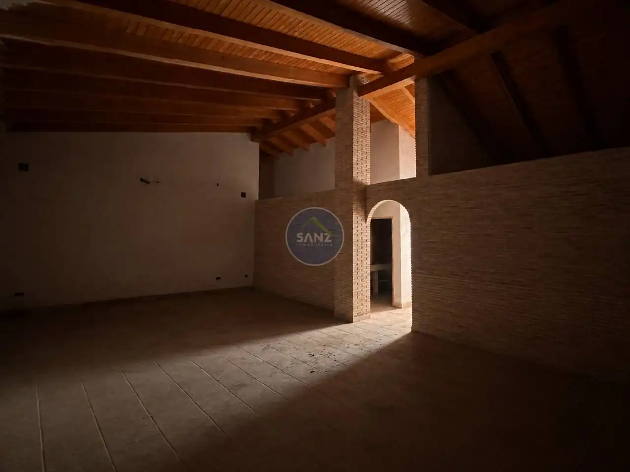 Haus 323 m² in l'Énova