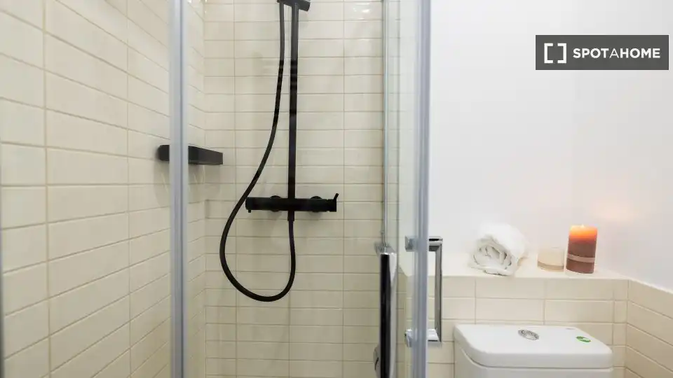 Habitación 75 m², Barcelona