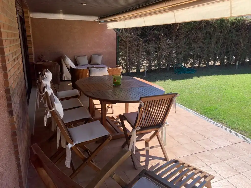 Appartement 437 m² à Villanueva de Gállego