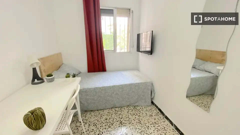 Habitación 86 m², Sevilla