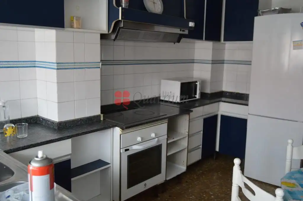 Piso de 140 m² en Santiago de Compostela
