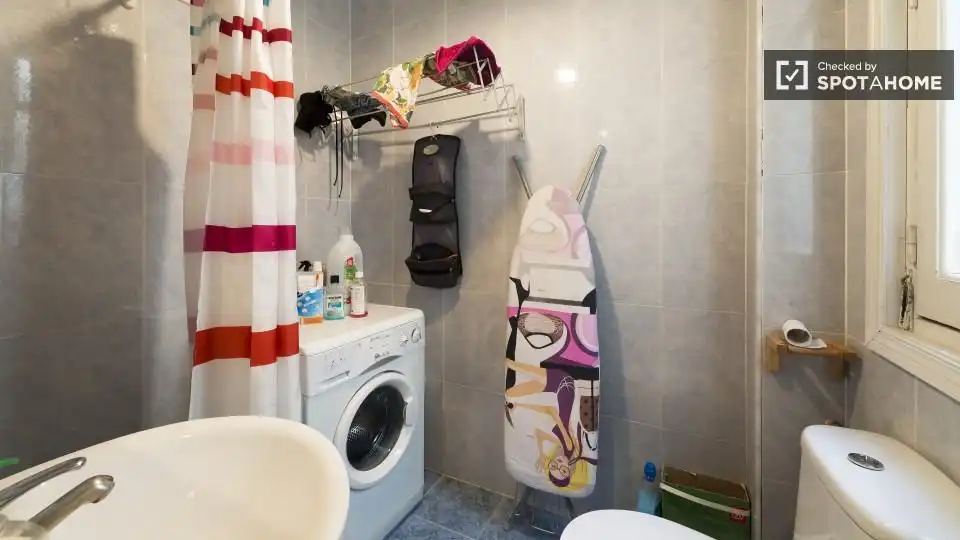 Habitación 150 m², Madrid