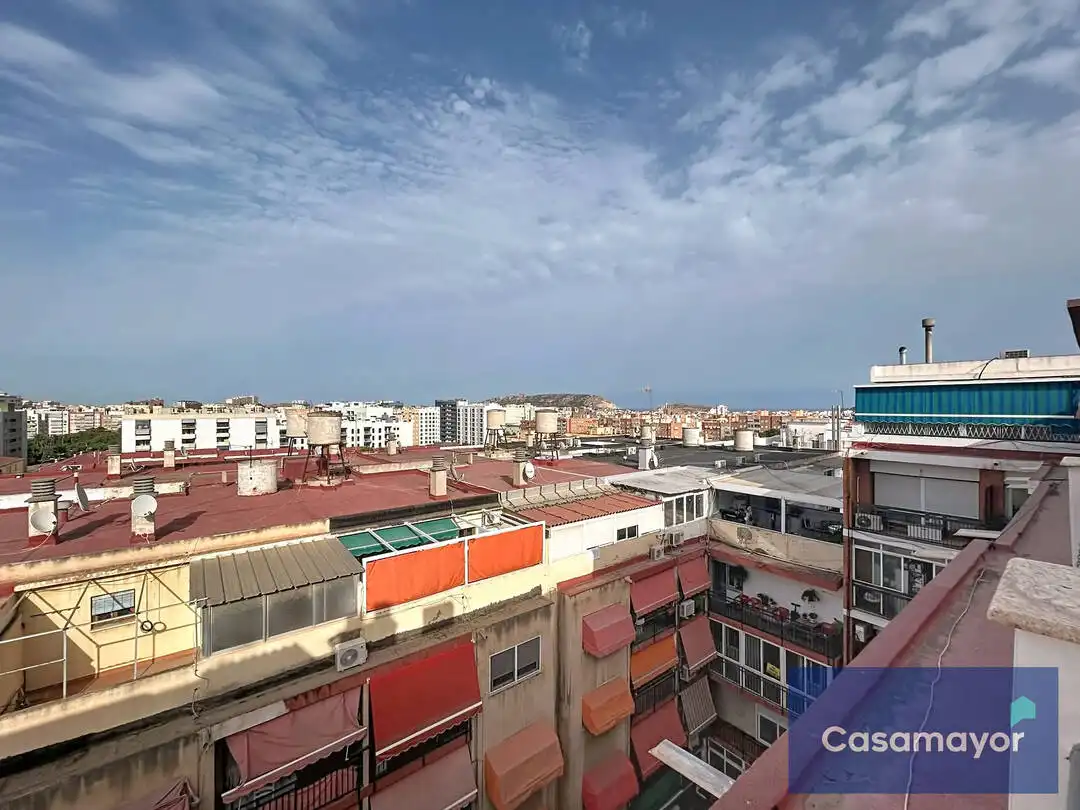 Piso de 95 m² en Alicante
