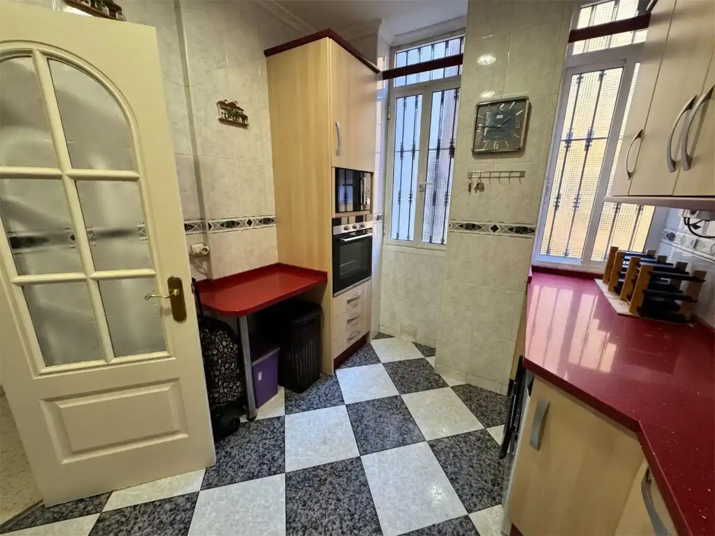 Stanza 80 m², Siviglia