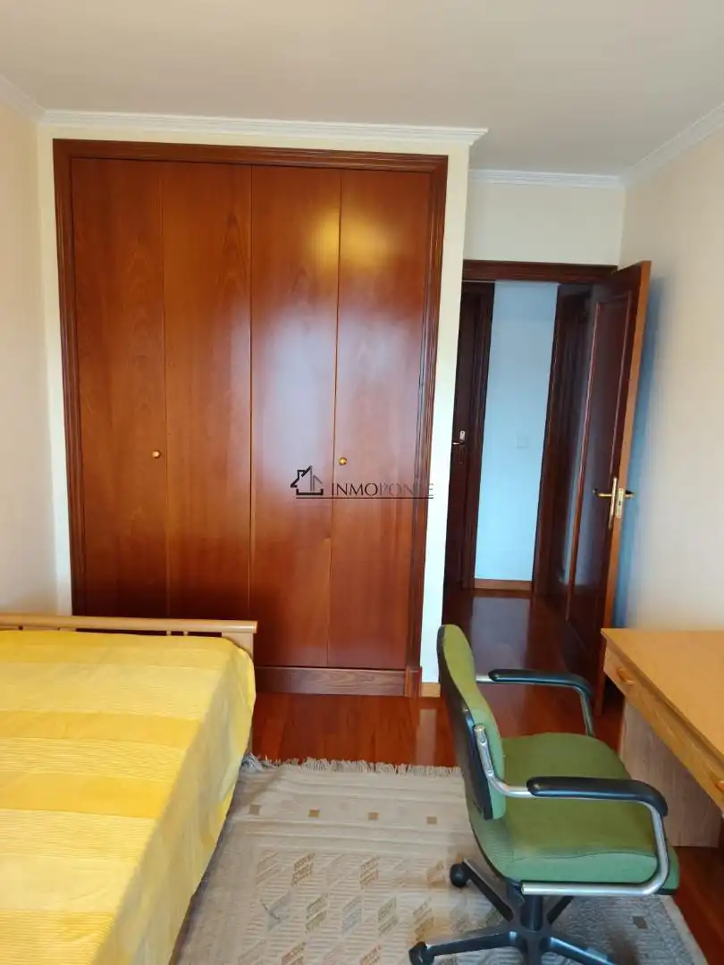 Pis de 98 m² a Pontevedra