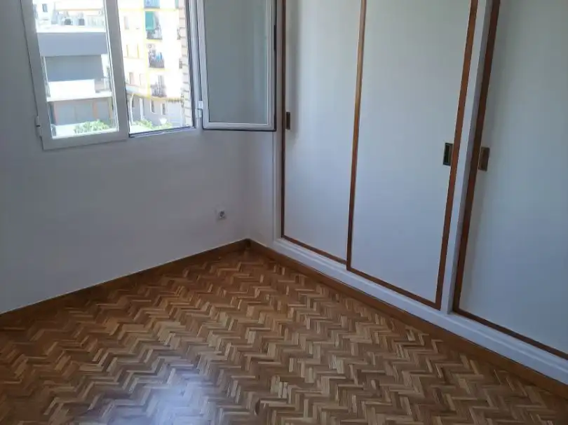 Piso de 99 m² en Sevilla