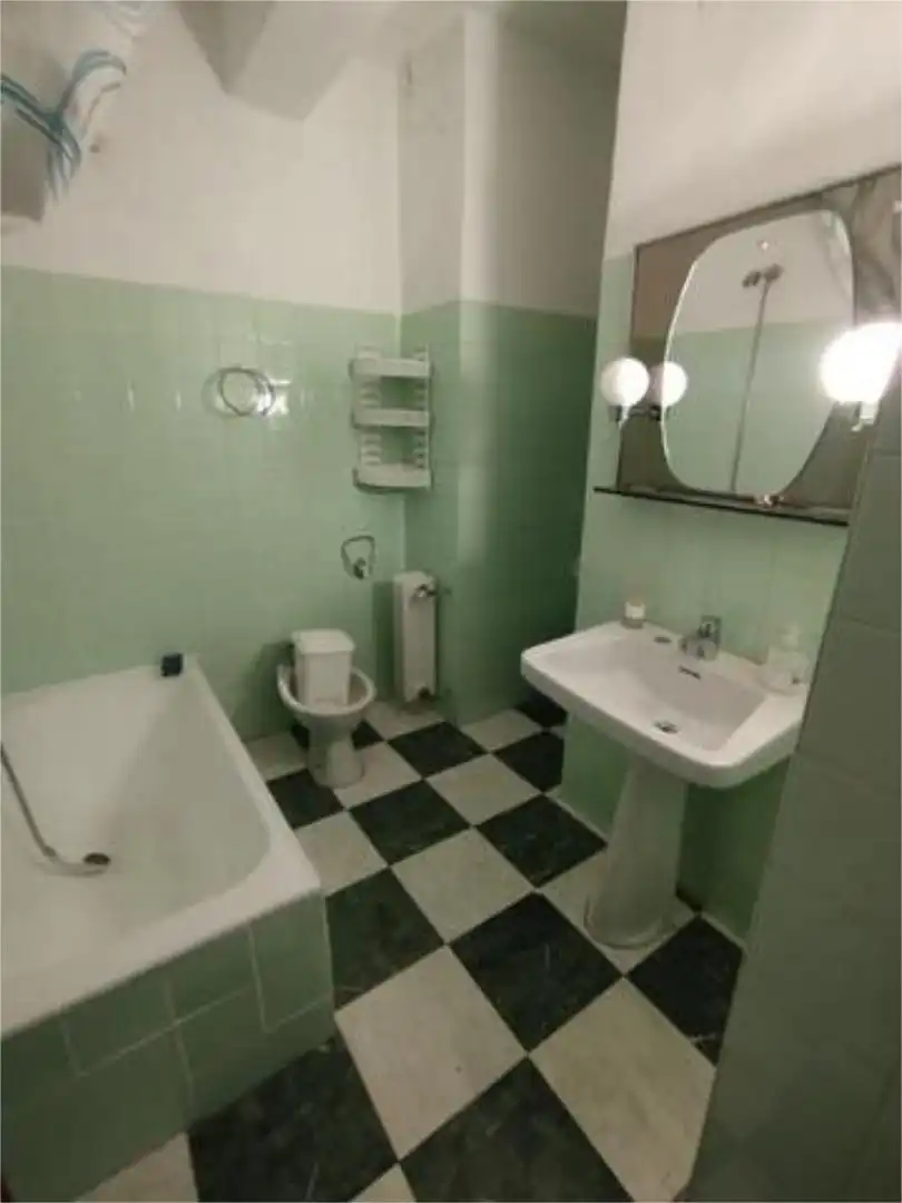 Piso de 120 m² en Granada