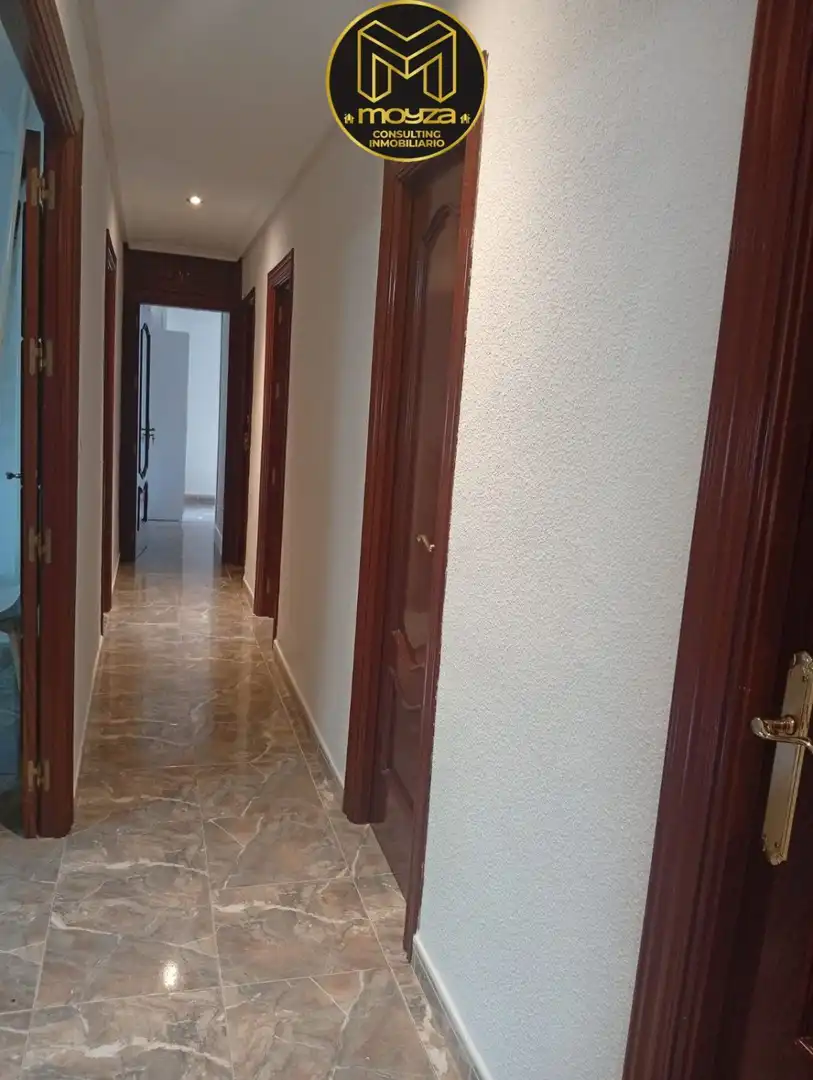 Piso de 100 m² en Jaén