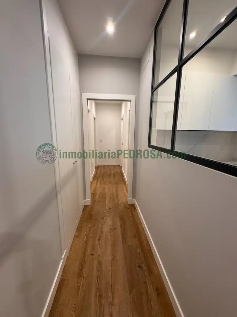 Piso de 95 m² en Pontevedra