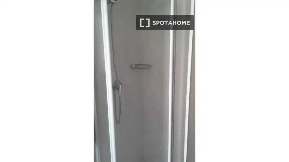 Habitación 92 m², Pamplona