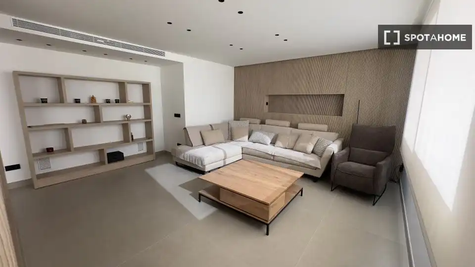 Habitación 173 m², Alicante