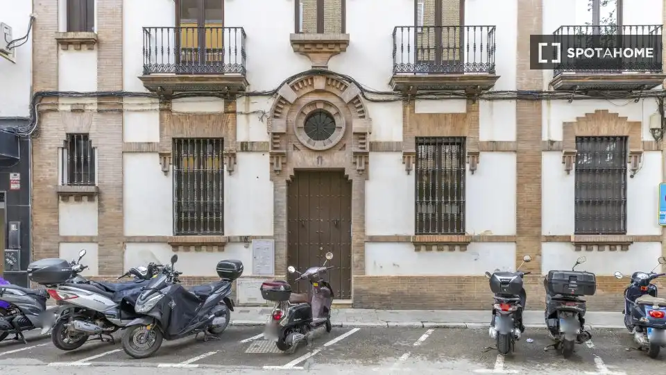 Habitación 75 m², Sevilla