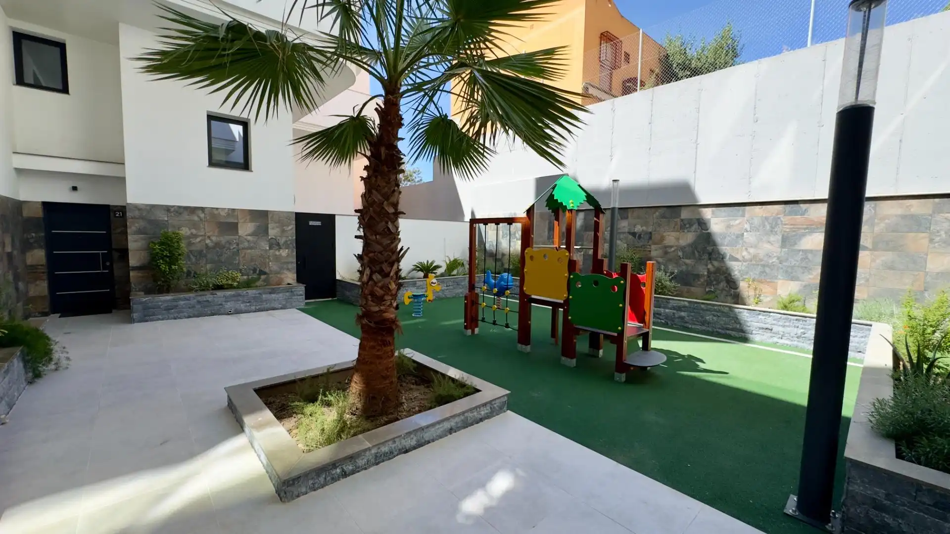 Piso de 99 m² en Granada