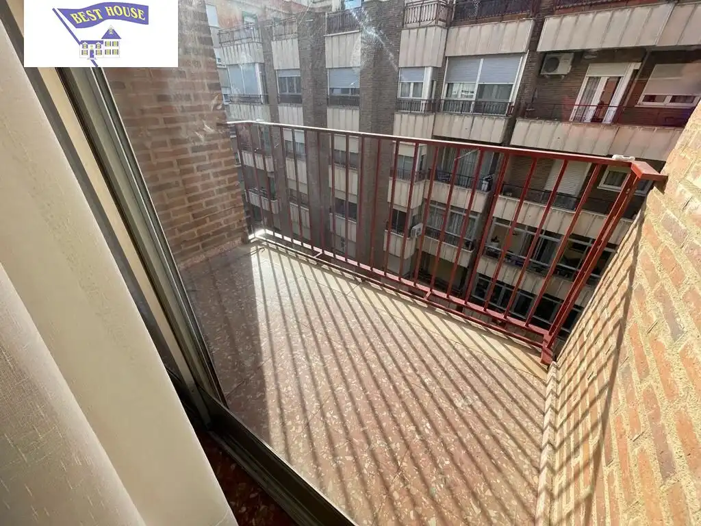 Piso de 95 m² en Albacete