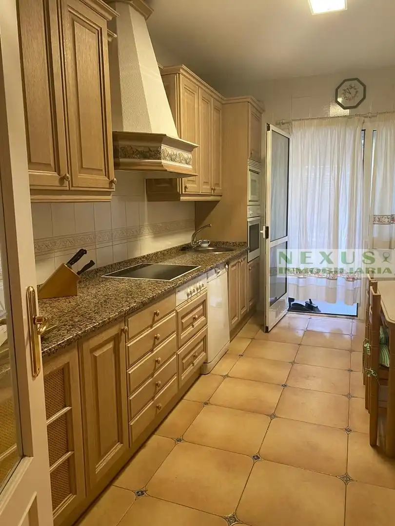 Piso de 120 m² en Cáceres