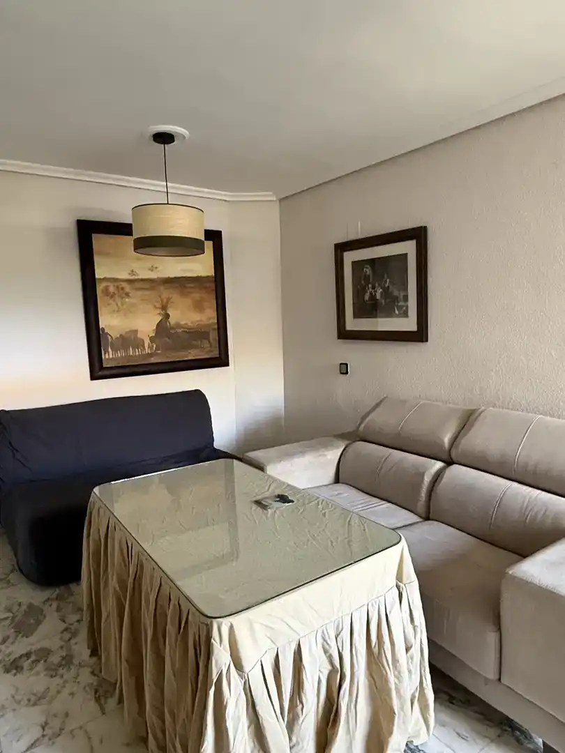 Piso de 140 m² en Sevilla