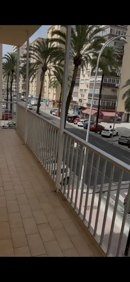 Habitación 80 m², Cádiz