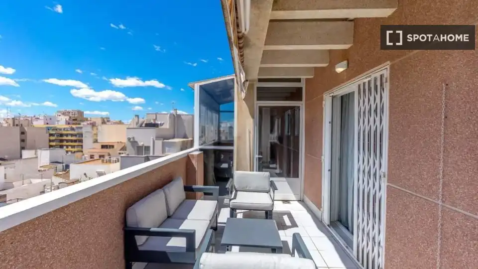 Habitación 75 m², Torrevieja