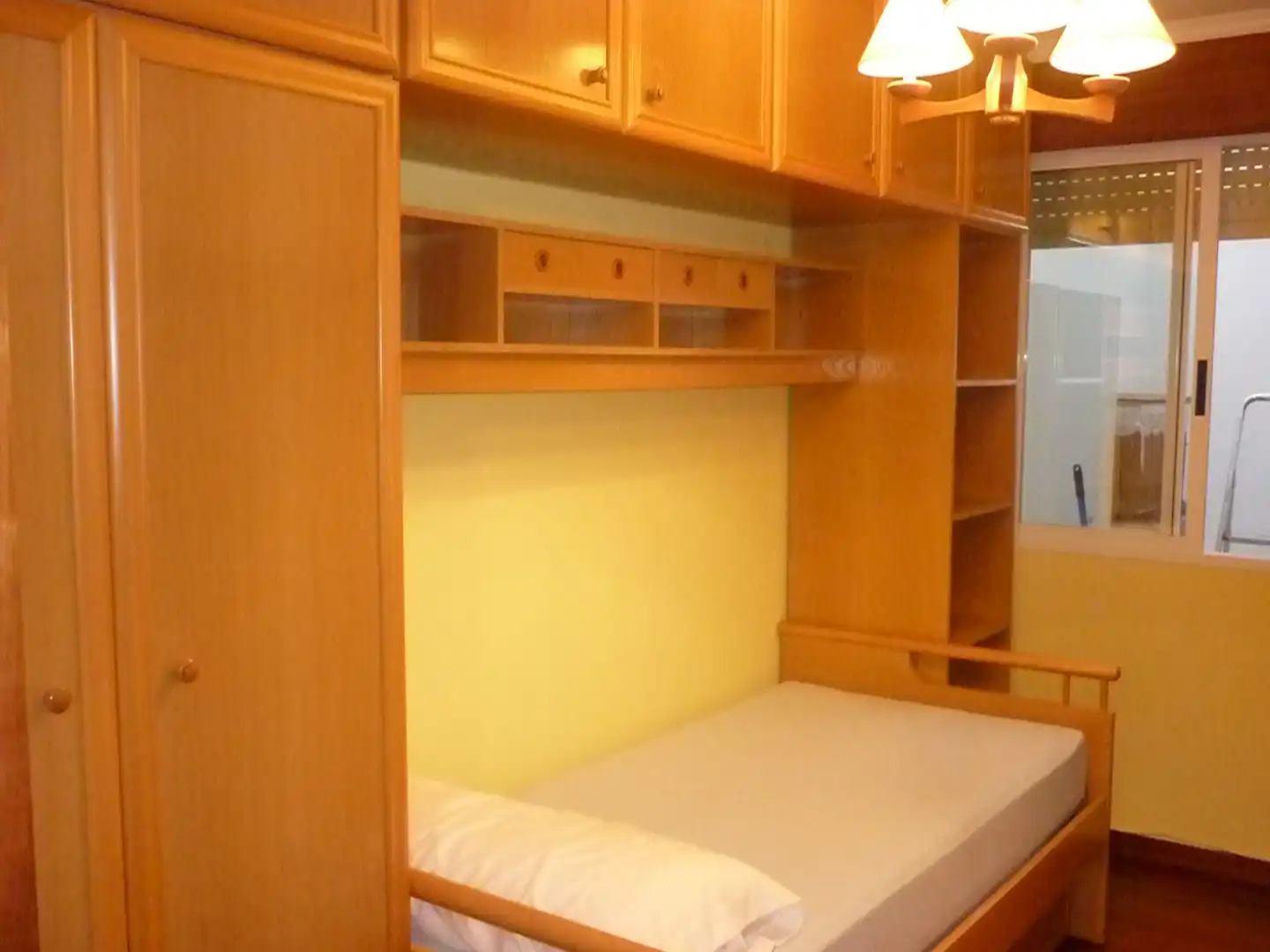 Piso de 85 m² en Narón
